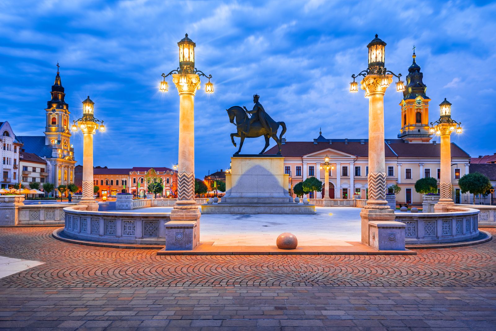 TOP 10 Cele mai frumoase obiective turistice din Oradea
