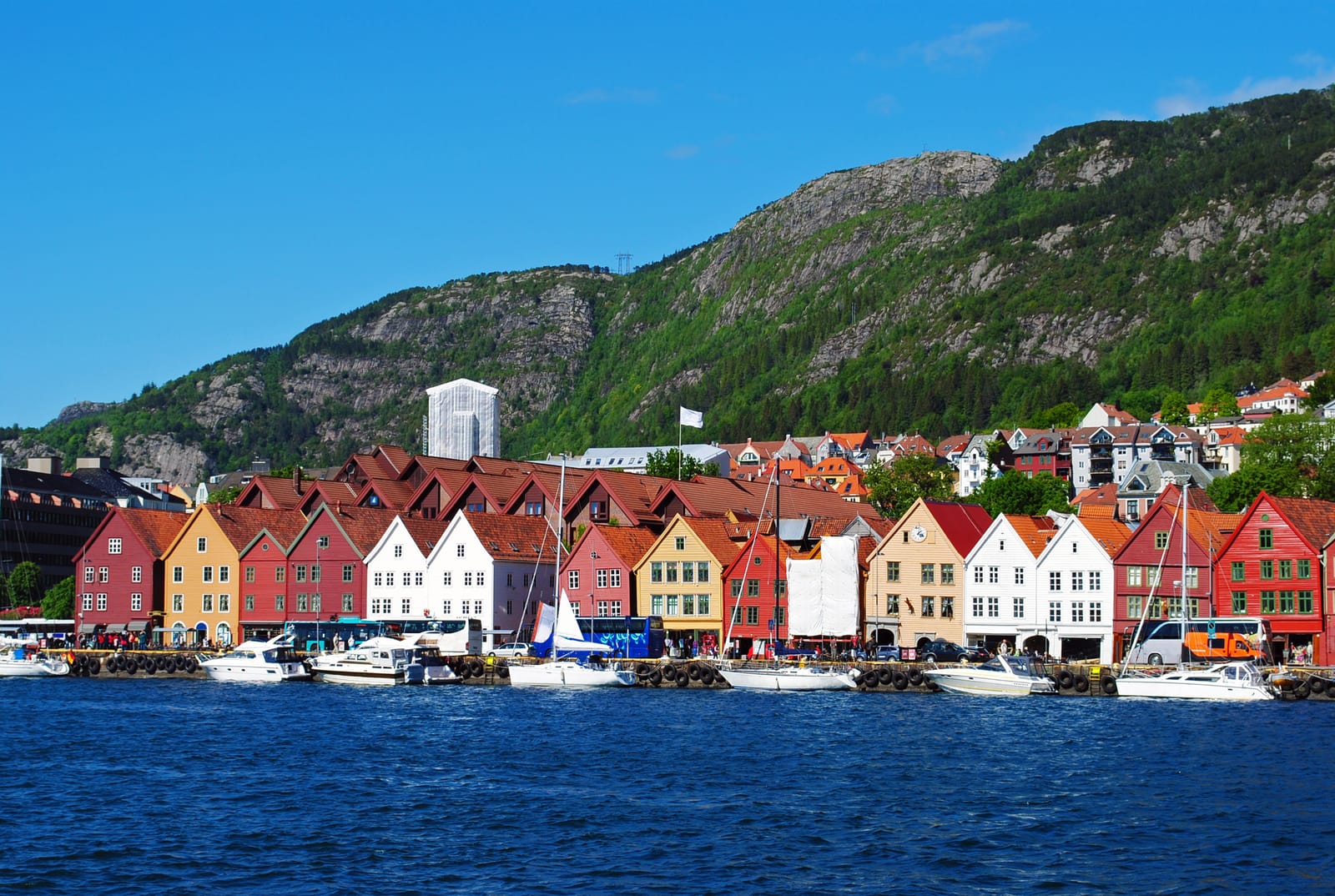Descopera Bergen, Norvegia - Ce să vizitezi! TOP 13 Obiective turistice