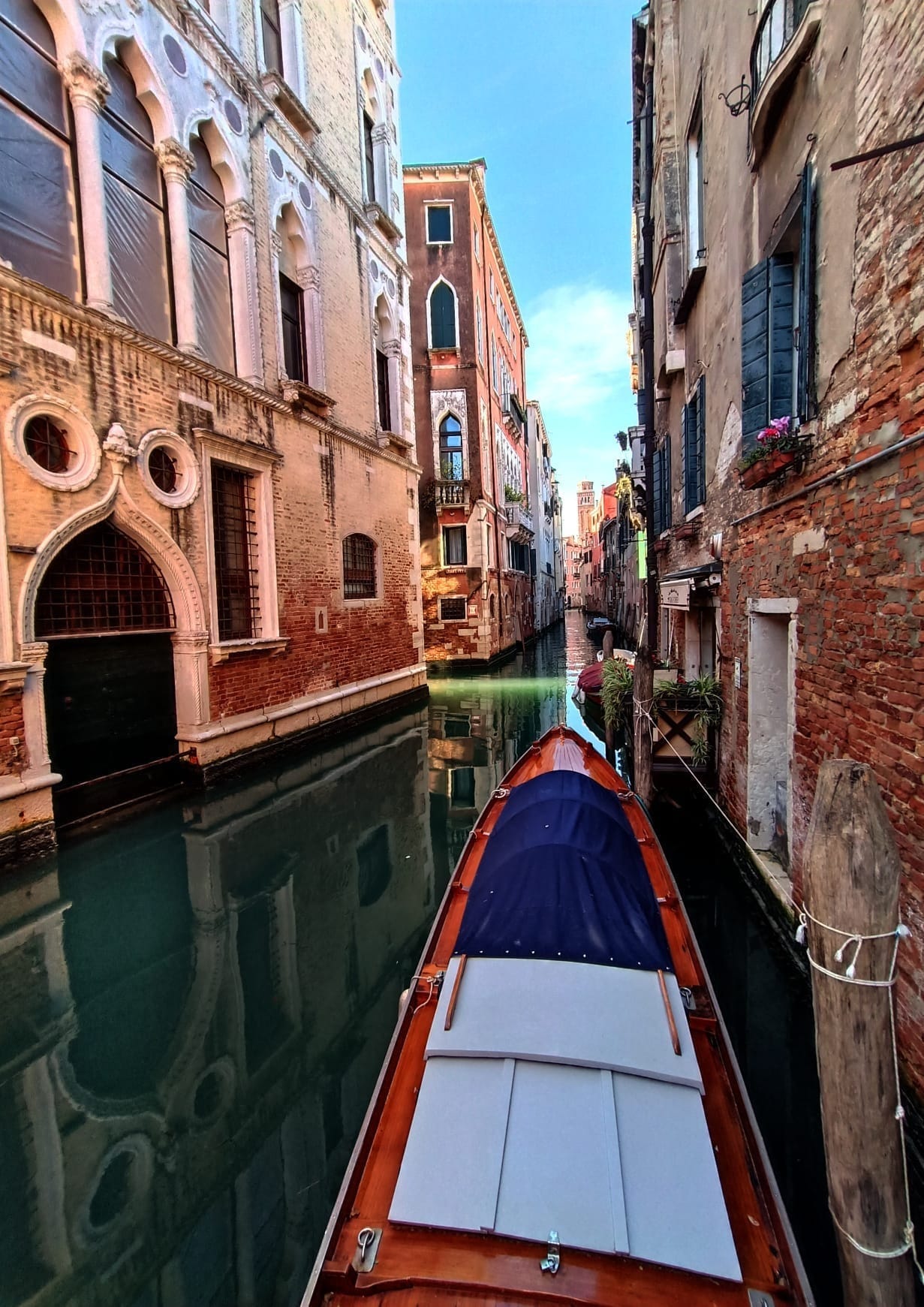 Descoperă Veneția - orașul podurilor și al gondolelor! Ce să vizitezi