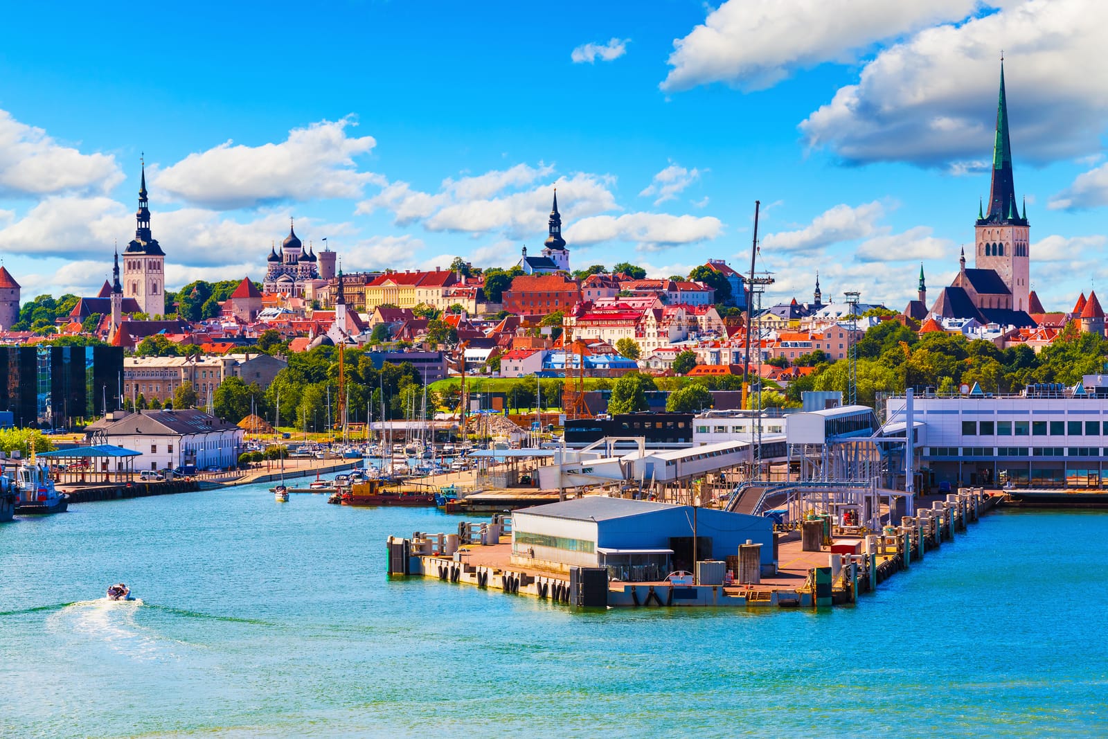 Top 12 cele mai frumoase locuri de vizitat in Estonia!